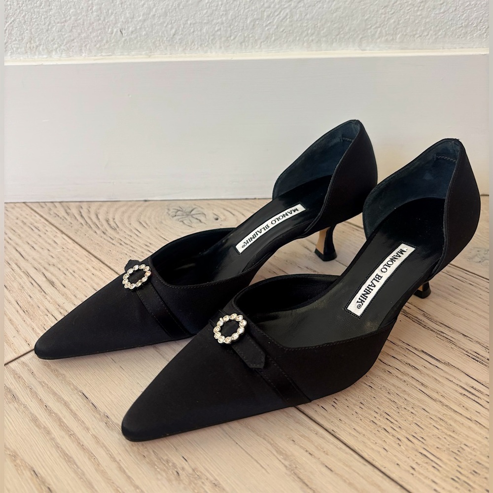 Manolo Blahnik Black Satin Crystal Buckle d’Orsay Kitten Heels – Size EU 37